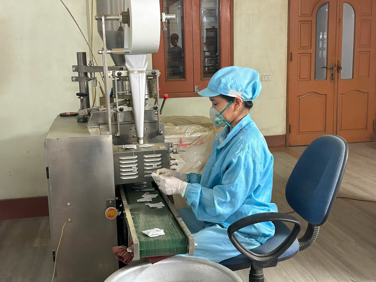 Theo anh Công nếu đầu tư bài bản, dược liệu Việt hoàn toàn có thể chinh phục thị trường quốc tế, kể cả những thị trường khó tính nhất (Ảnh: Diễm Quỳnh).